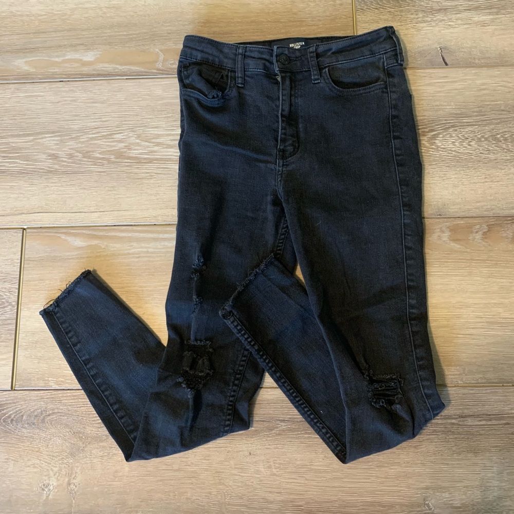 HOLLISTER black ripped jeans